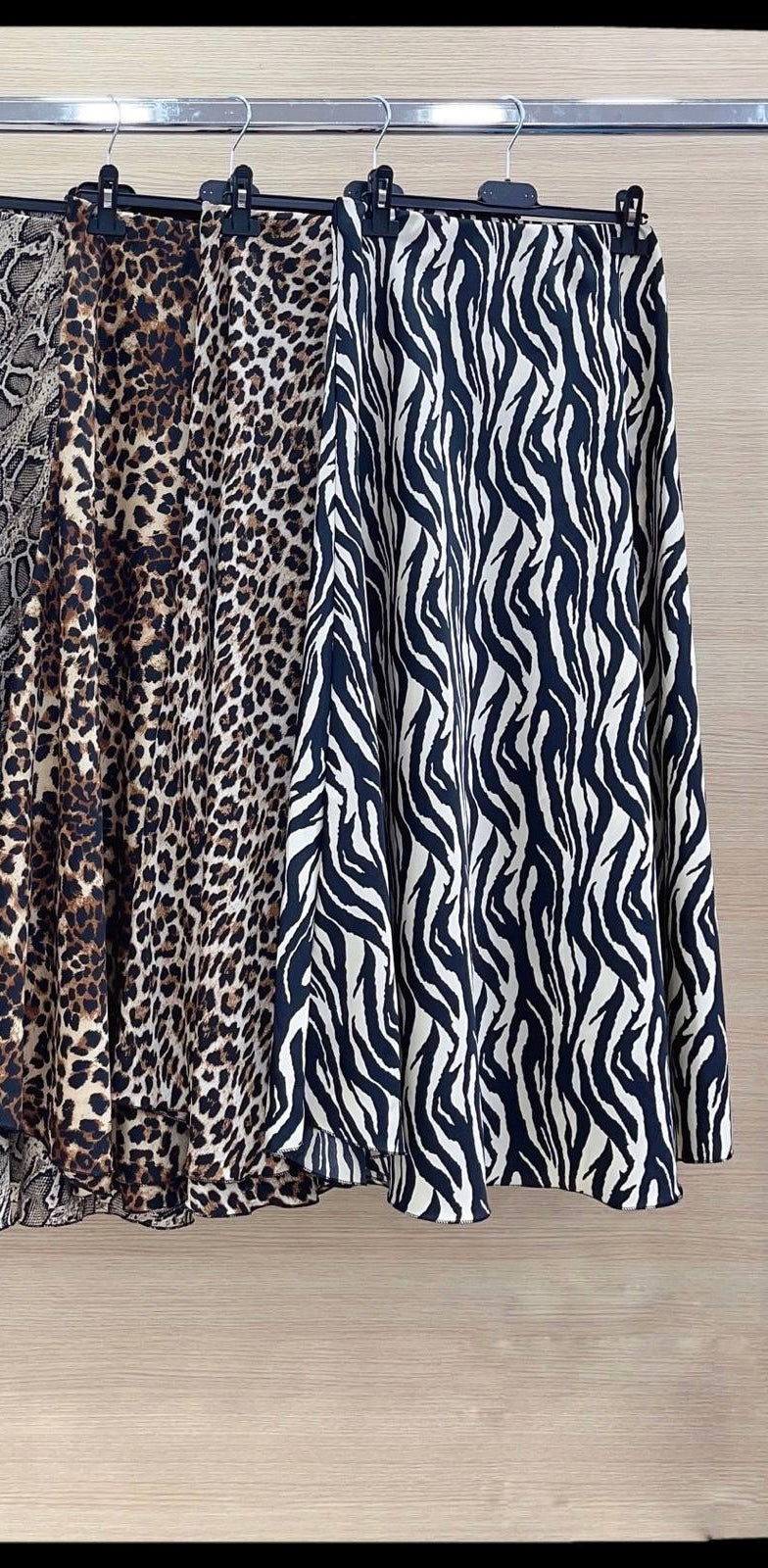 Gonna lunga in raso fantasia leopardata