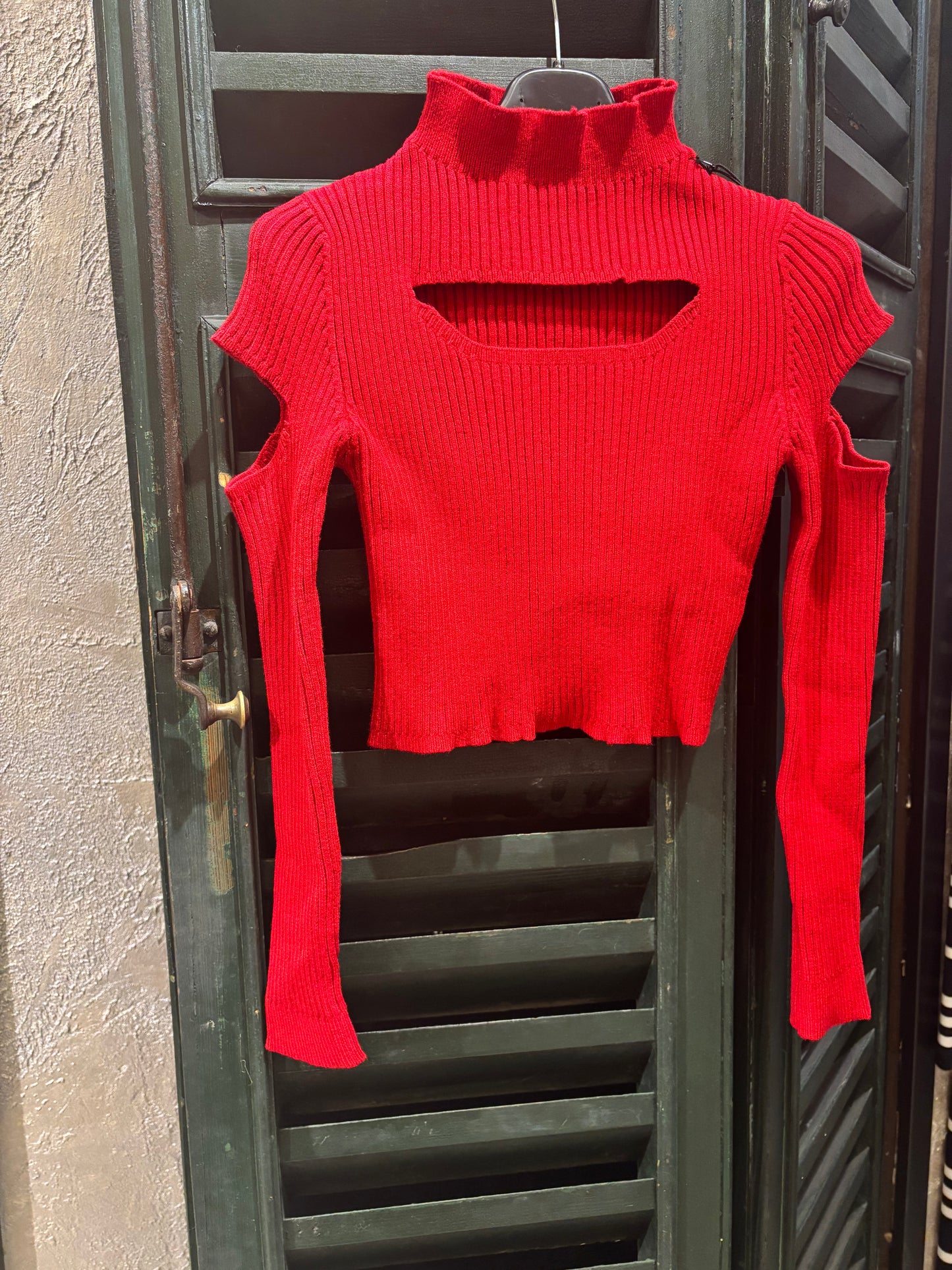 Maglia corta con aperture After