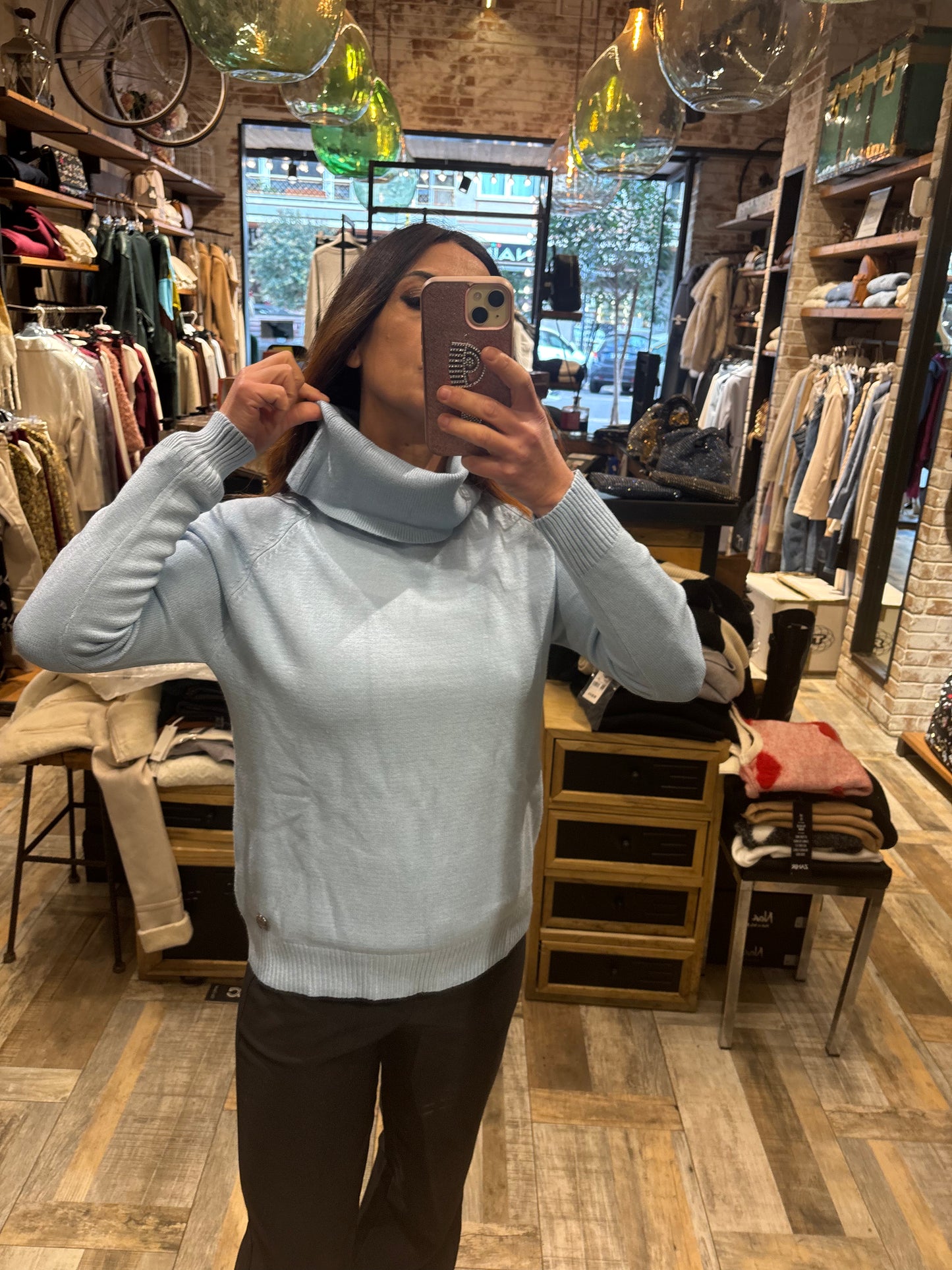 Maglia con collo ad anello taketwo