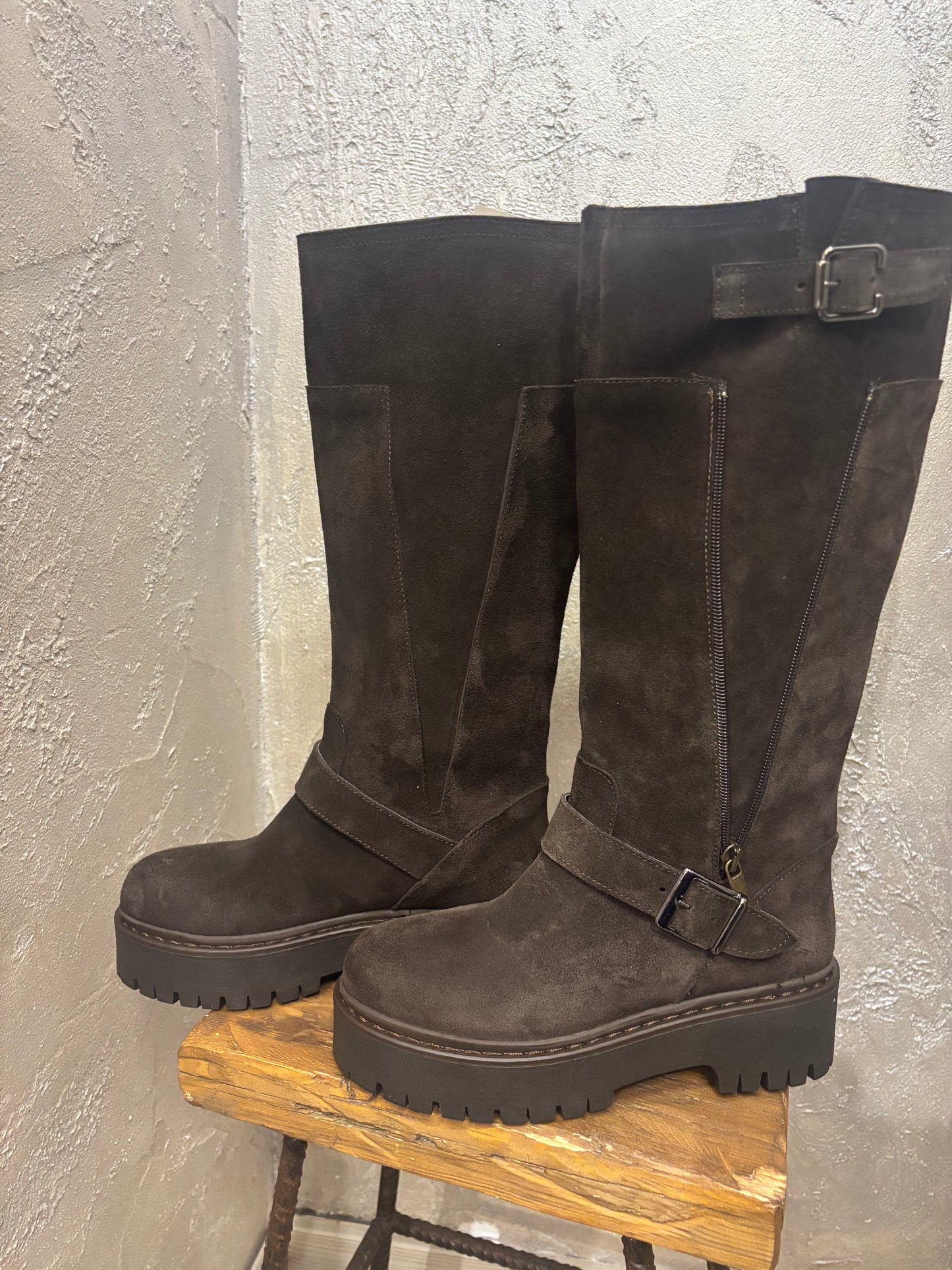 Stivale con fibbie noashoes