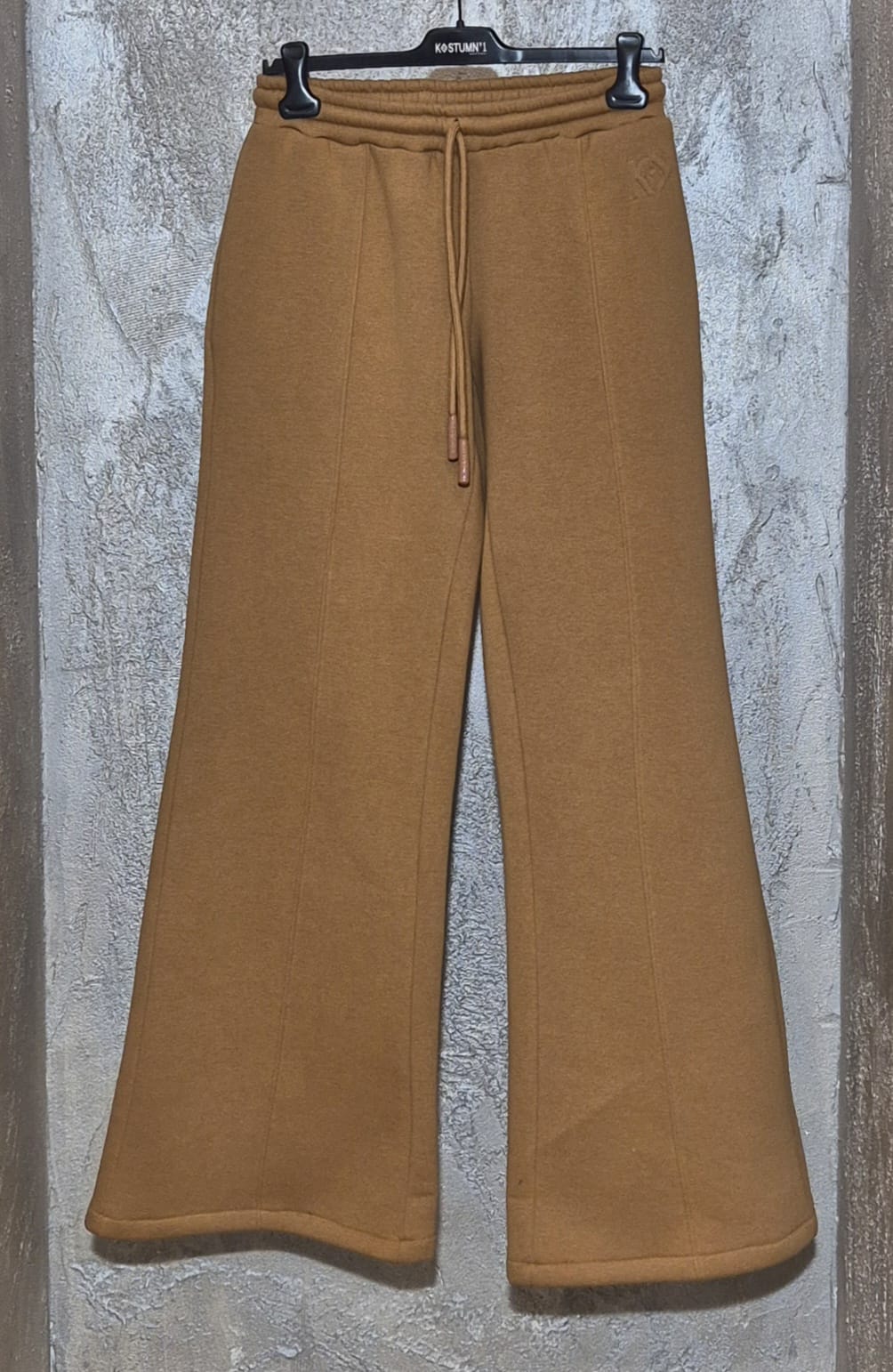 Pantalone tuta kostumn